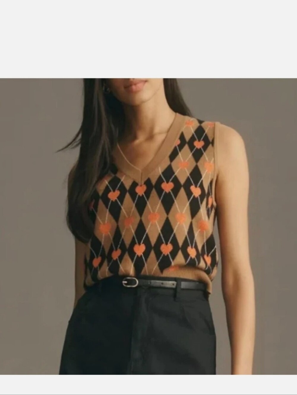 Sleeveless Argyle Heart Knit Vest - Tan & Black